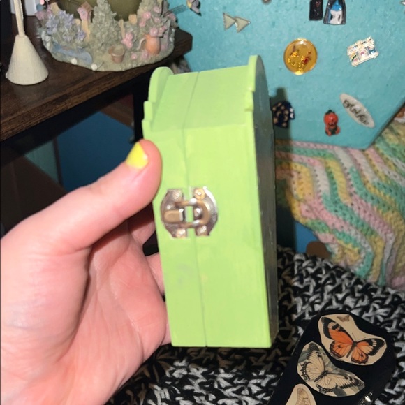 Butterfly Design Decorative Accents - Purple, Green (black sold) - Picture 6 of 9